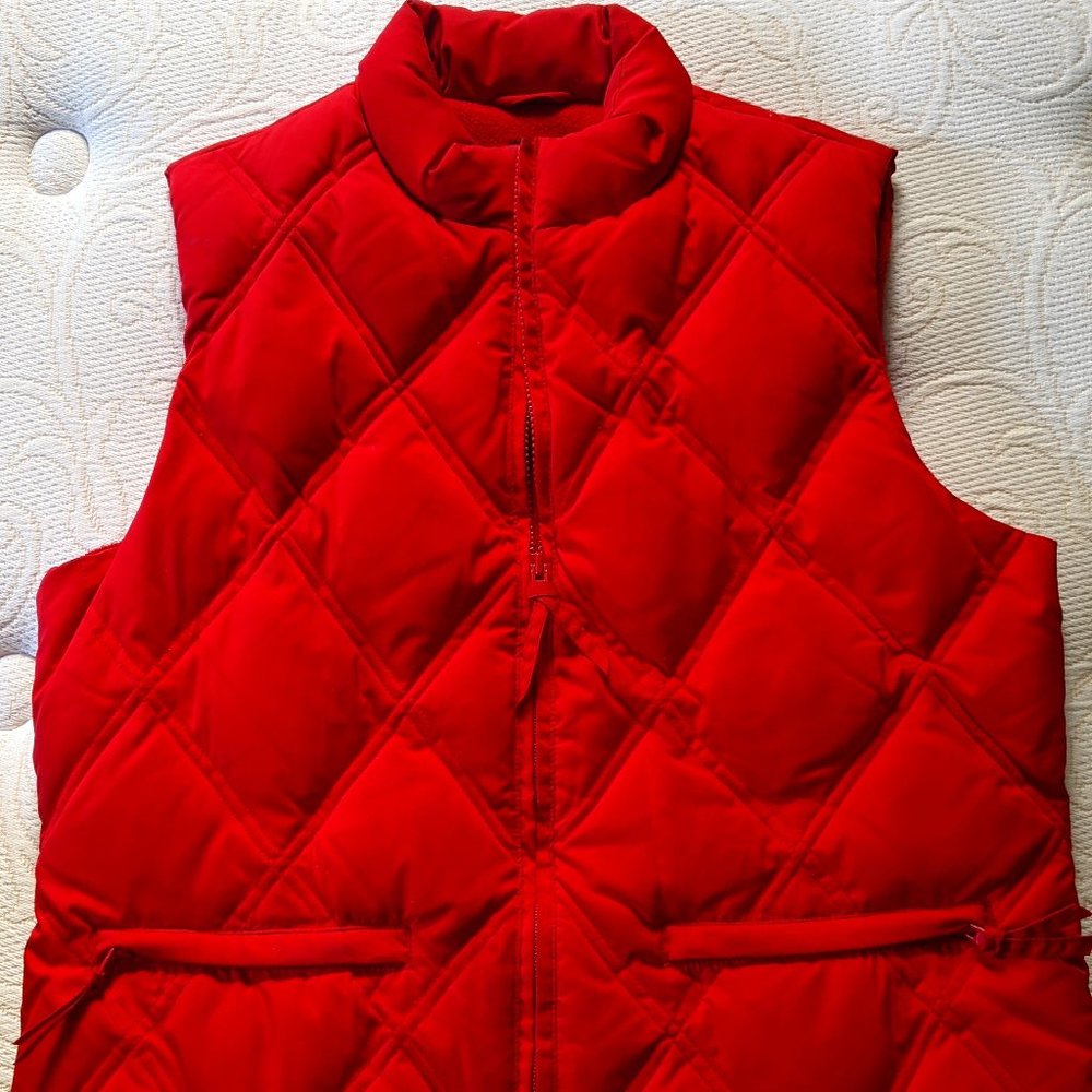 Red Gap quilted puffer vest